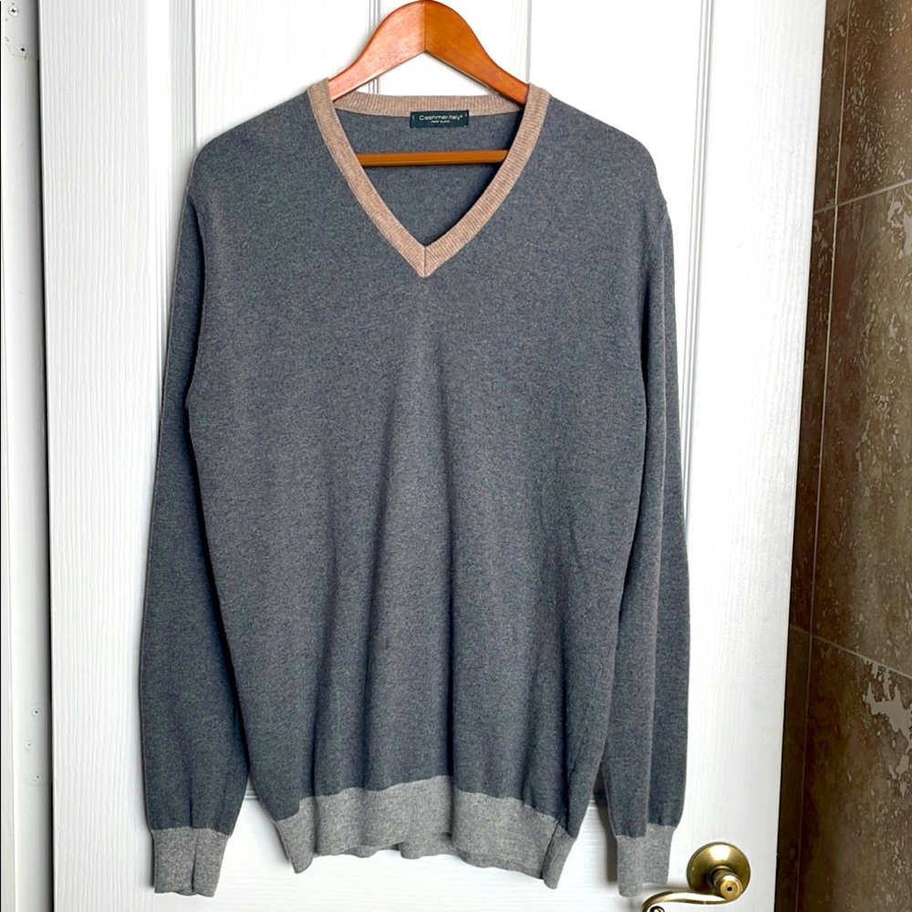 Cashmer Italy - Gray V-Neck Sweater